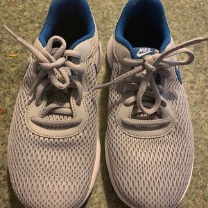 Nike boys shoes